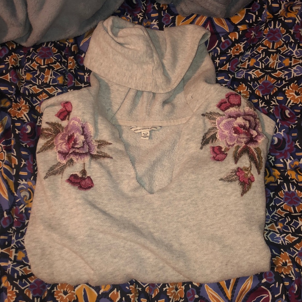 American eagle XL sweater
